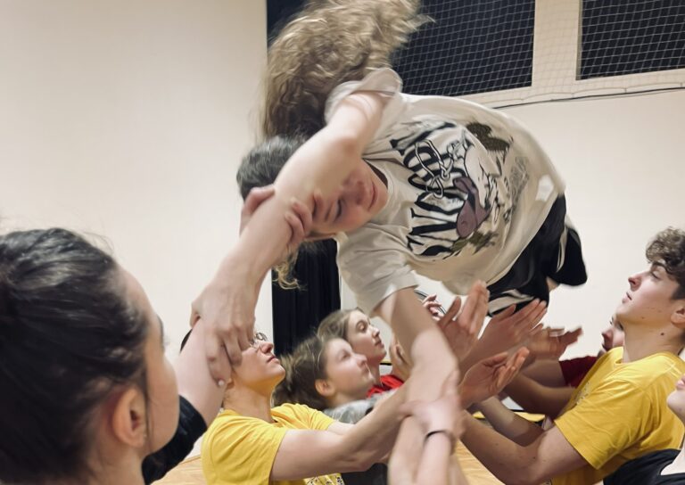 Report: Teens Přespávačka