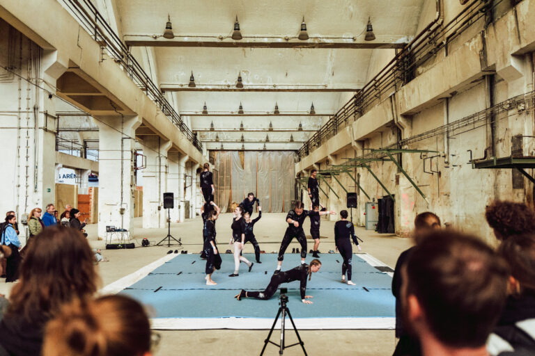 CONNECTION – závěrečné představení projektu CIRKbeing